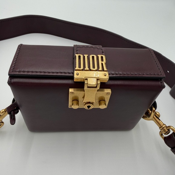 Dior Deep Burgundy Box Bag with Gold Accents - Picture 3 of 7